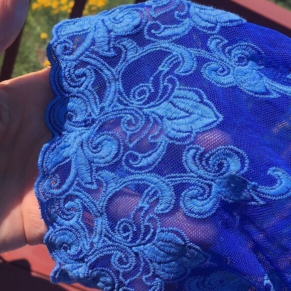 Gretty Zueger Embroidered mesh cotton elbow length sleeve Tunic Ocean Blue Med - Picture 10 of 17